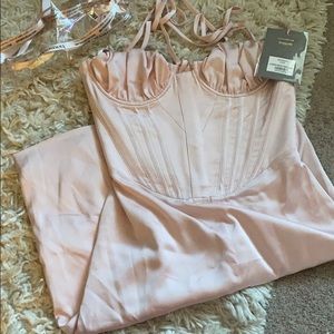 New pink corset dress with tags!!